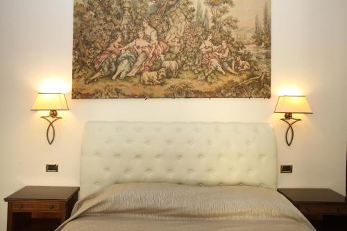 Double Room image 9