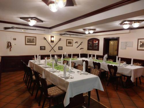 المنظر الخارجي, Hotel Weiße Taube in دوبيلن