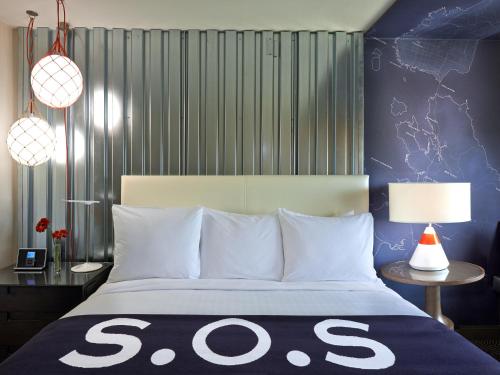 1 king bed