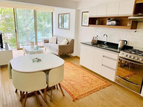 Departamento de Lujo en zona financiera San Isidro