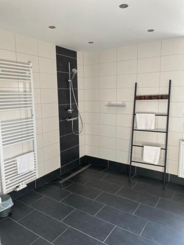 Appartment am Rosenplatz,24 Stunden Check in, Küche, kostenfreie Parkplätze (Appartment am Rosenplatz,24 Stunden Check in, Kuche, kostenfreie Parkplatze) in Ruhen
