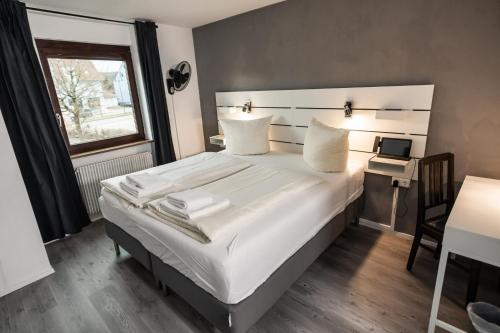 Hotel Scharfes Eck in Mühlacker