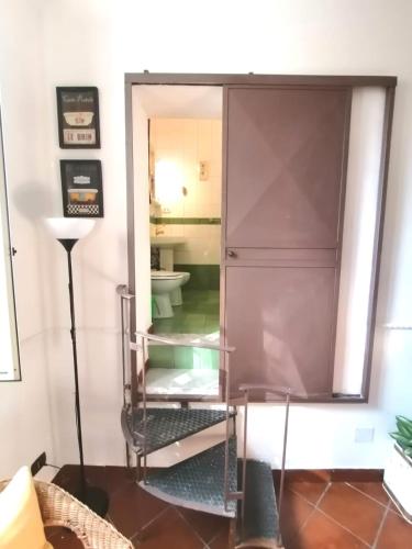  Rooftop Attic in Neapel