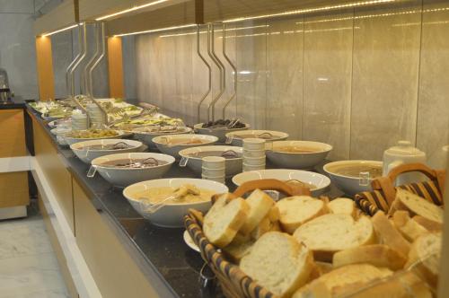 Ételek és italok, QUARS GARDEN HOTEL in Duzce