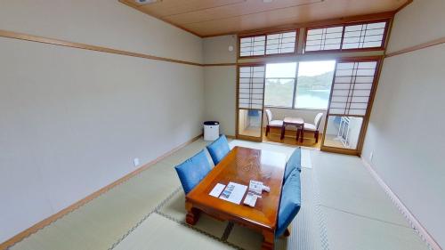 H,U,B Unzen - Vacation STAY 74185v