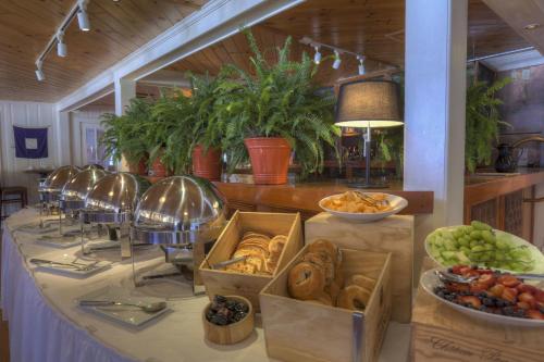 Spruce Point Inn Resort & Spa - 식음료(F&B)