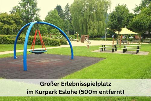 Komplettes Ferienhaus für bis zu 15 Personen mit großem Garten, Pool, Dart, Sauna-, Grill- und Fitnessbereich - Ideal für Familien