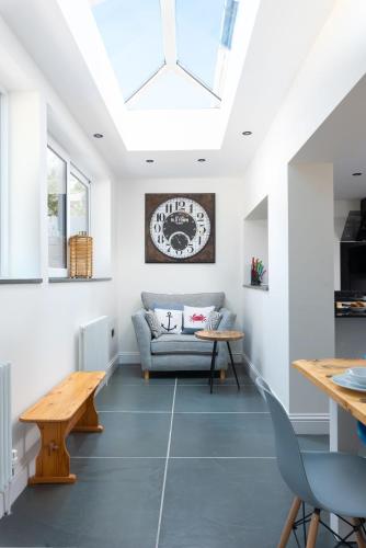 Coast View - 5 bedrooms with hot tub & sea views, Woolacombe (foto 9)