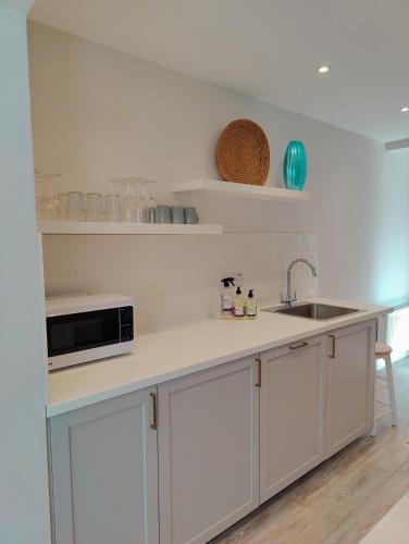 Crow's Nest Glandore - 2 - Self Catering in Glandore
