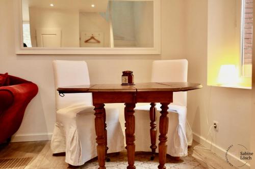 Instalaciones, Chez Marcel in Val-de-Reuil