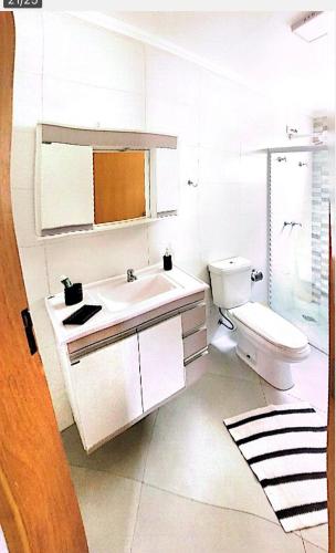 Apto 2o Andar Novo 2 Dorm - Proximo Ao Centro - Poços de Caldas