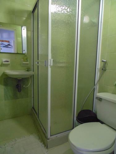 2 double beds