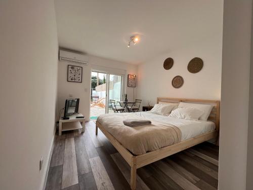 IN-Cascais Suite Deluxe com pátio privado