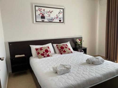 Apartment with Sea View image 3