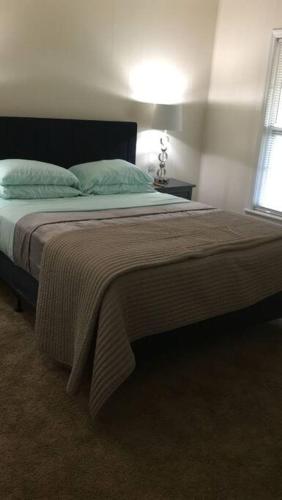 Suite 6, Sleep 4, Walk to Attractions in Uptown in Charlotte, USA