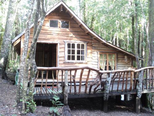 2 bedrooms, 5 beds