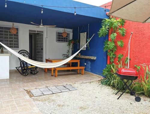 La 78 alberca y garage con porton electrico in Mérida, Mexico