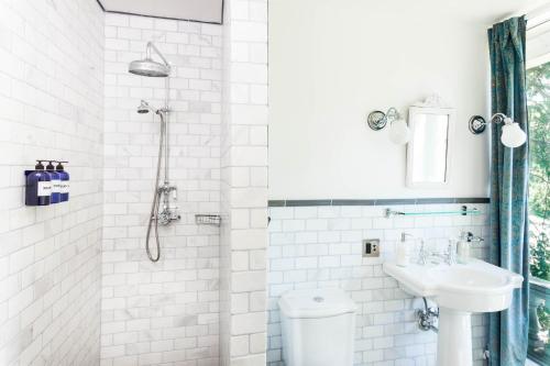 431379589 Argos Inn - Ithaca's Boutique Hotel