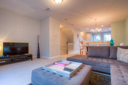 3 bedrooms, 4 beds