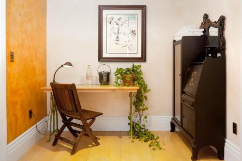 431380742 Argos Inn - Ithaca's Boutique Hotel