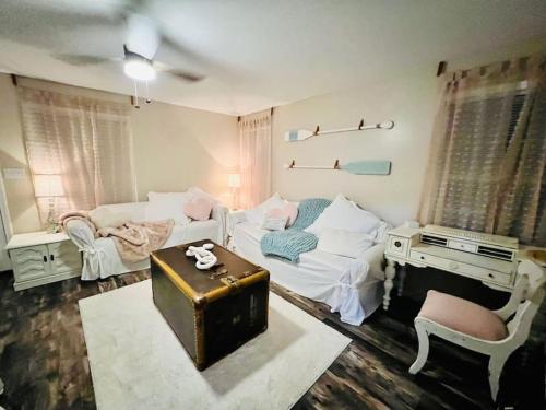 Coastal Casita by the River - Apartment - New Bern