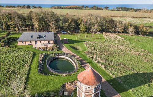Amazing Home In tretat With Sauna, Wifi And 6 Bedrooms