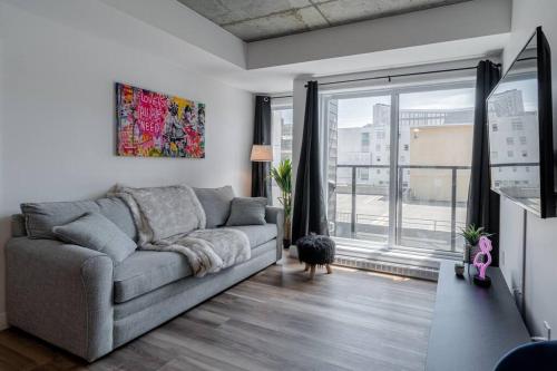 2BR Condo 10 min to Old Quebec Pool & Gym, Québec (foto 6)