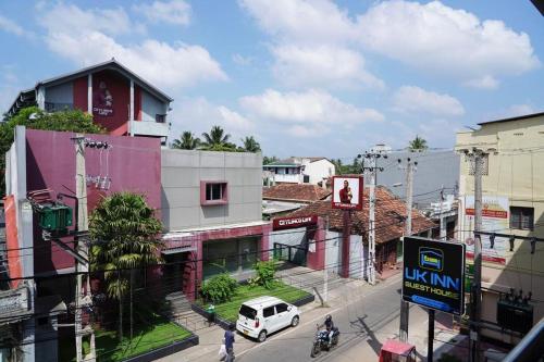 Pemandangan luar, UK Inn Guest House in Jaffna
