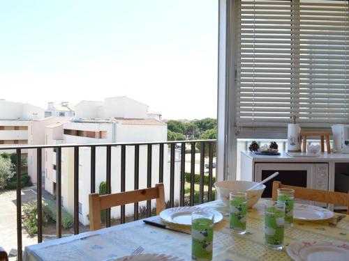 Appartement climatisé 2 pièces, 4 couchages, proche Seaquarium avec parking au Grau-du-Roi - FR-1-250-74