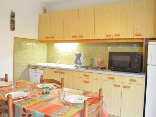Appartement cosy 6 pers avec parking proche plage et commerces - Le Grau du Roi - FR-1-250-105 - image 3