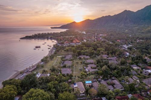 Amertha Bali Villas Beach Front Resort and Spa