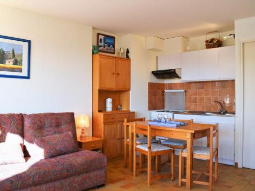 Studio coin nuit proche plage avec parking - Le Lavandou - FR-1-251-83 - image 3