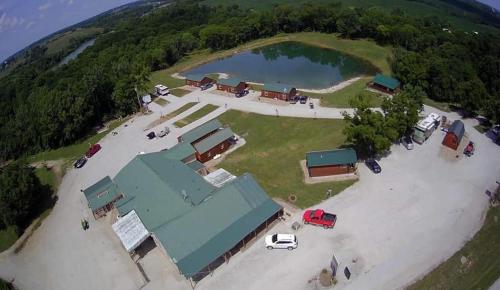 Country Cabins Hotel Chariton