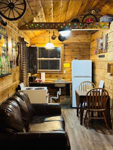 Country Cabins Hotel