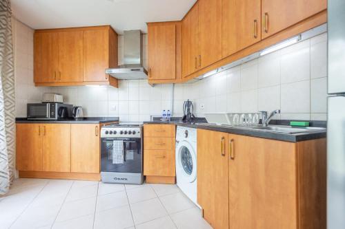 Luxury Escapes - Tranquil Retreat - Studio Apts near Metro and Mall - Discovery Gardens - SHAR & MCL, Dubaj (fotografie 6)