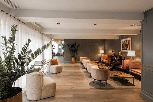 Hotel Academie - image 2