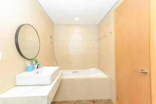 Sông Suối FLC Seatower - Seaview apartment - image 5