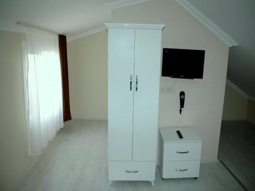 Tolga Hotel - image 10