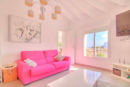 Three-Bedroom Villa image 8