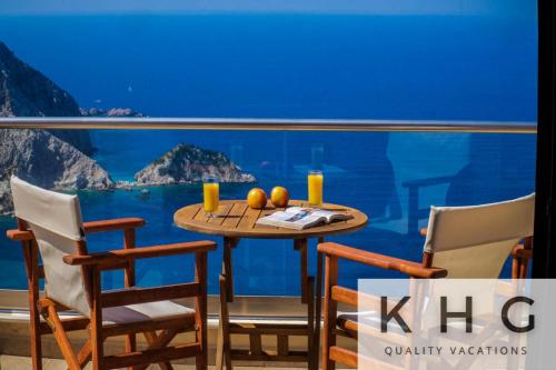 Elli's Villas complex in Petani beach! Majestic wide angle sea views along Petani beach!