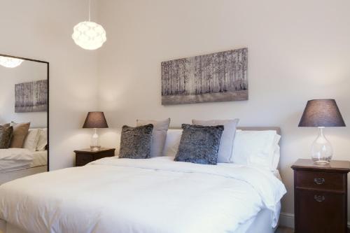 Hurtwood Hotel - image 6