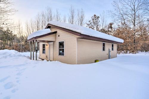 Wooded Danbury Cabin with Grill and Fire Pit! in Danbury, USA