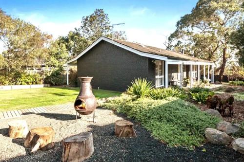 Red Hill Lane 5BedroomVineyard&RuralValleyViews in เรดฮิลล์