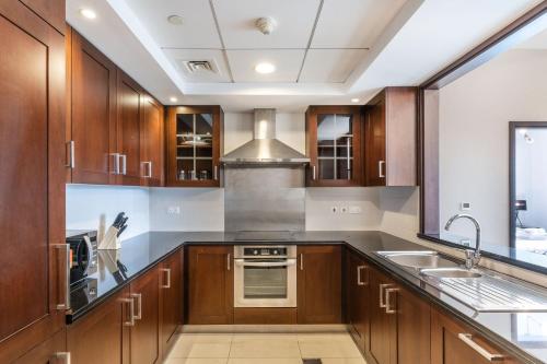 29 BLVD Downtown - 1BR Apartment - Allsopp&Allsopp - image 4