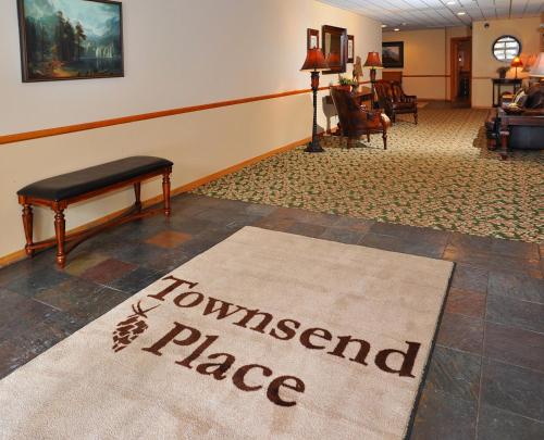 One-Bedroom Apartment image 8