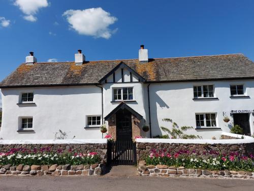 B&B Okehampton - The Old Mill Cottage - Bed and Breakfast Okehampton