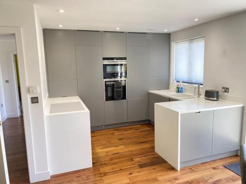 Cedar Garden Cottage in West Chinnock