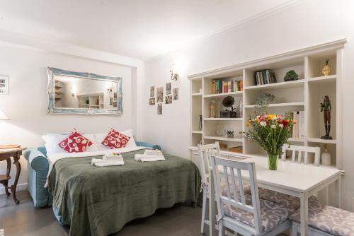 Cozy loft Orsini Palace, Рим (фото 7)