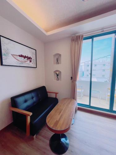 201 VIP Quadruple Room with Balcony room in Blue Sea Inn