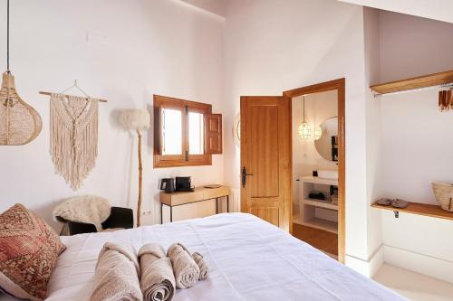 Finca las Calmas boutique hotel & retreats